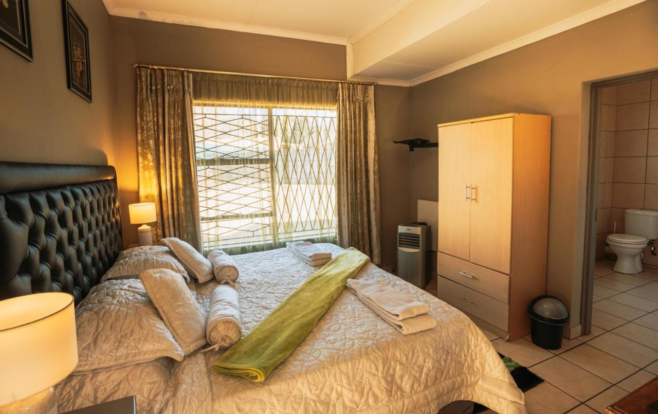 Ramandire B&B ウィットバンク エクステリア 写真